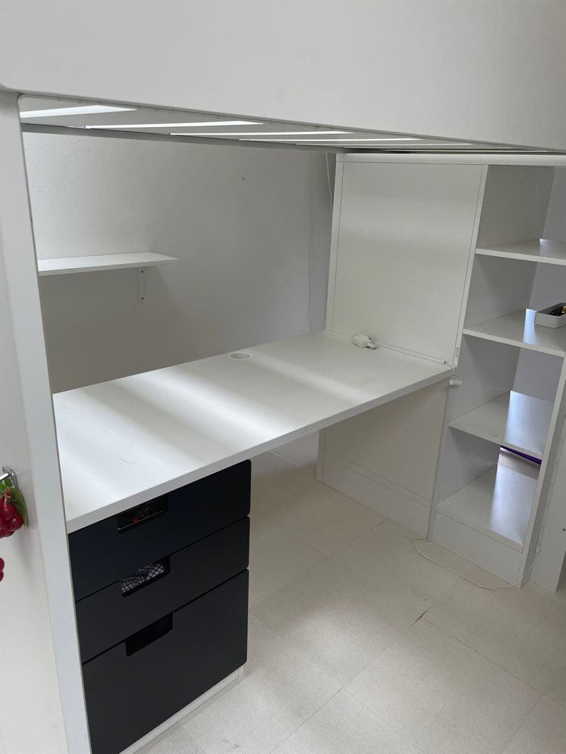 引き取り限定　IKEA ロフトベッド　stuva 机　引き出し付き　白黒