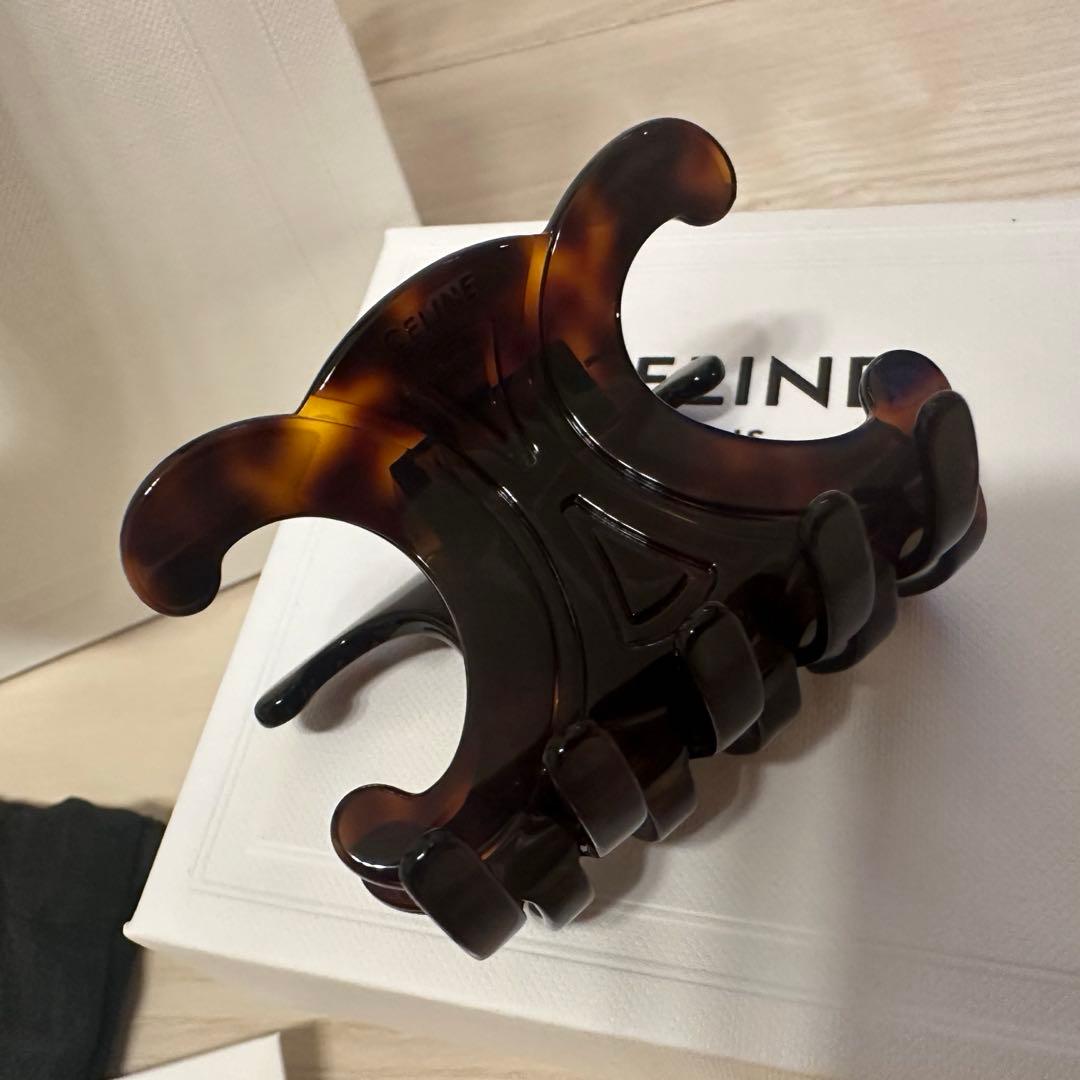 新品【CELINE 】ラージ ヘアクロー　ヘアクリップ