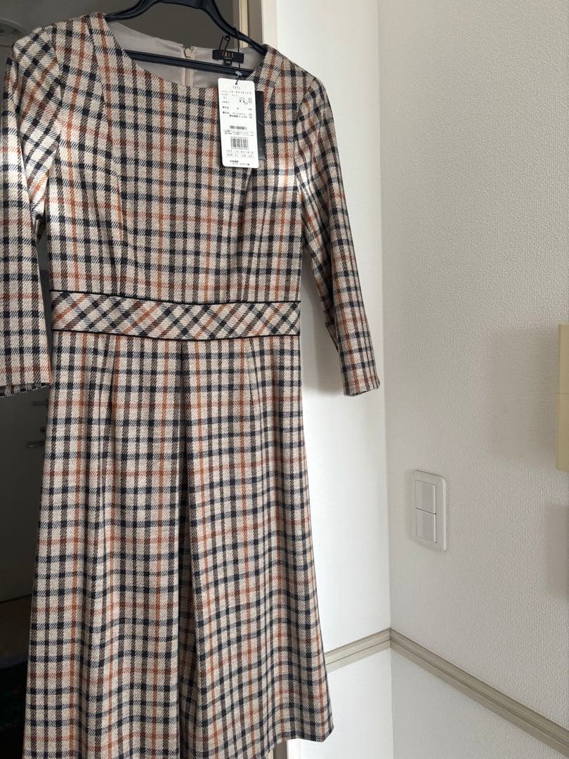 新品タグ付き！DAKS チェック柄 長袖ワンピース 36