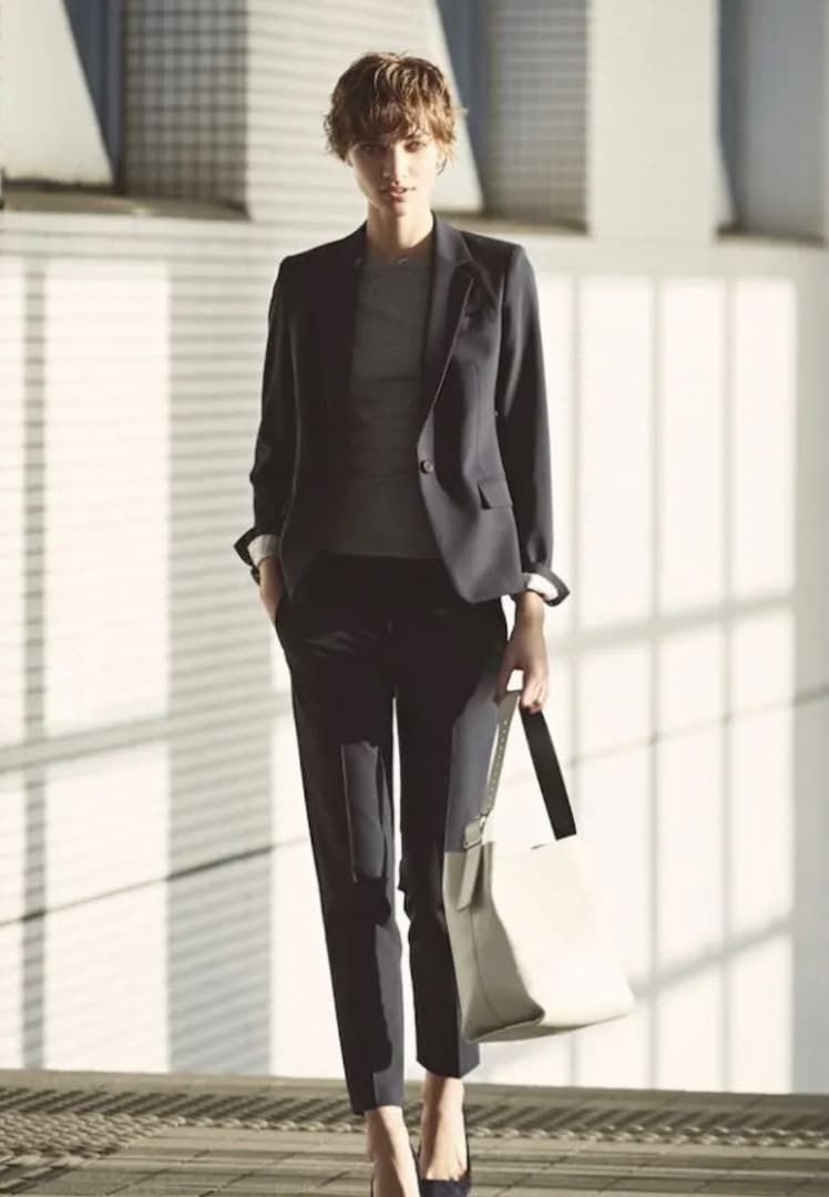 新品タグ付　Theory セオリー　パンツスーツ　Tailor Gabe N　黒