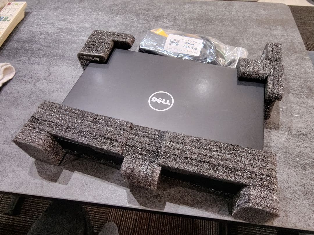 DELL XPS13 (9350) 美品　要バッテリー交換