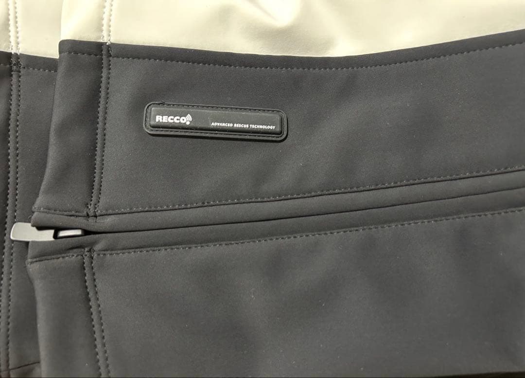 新品 ZARA 定価17,990円 サイドライン入フレアパンツ XS ラスト1点