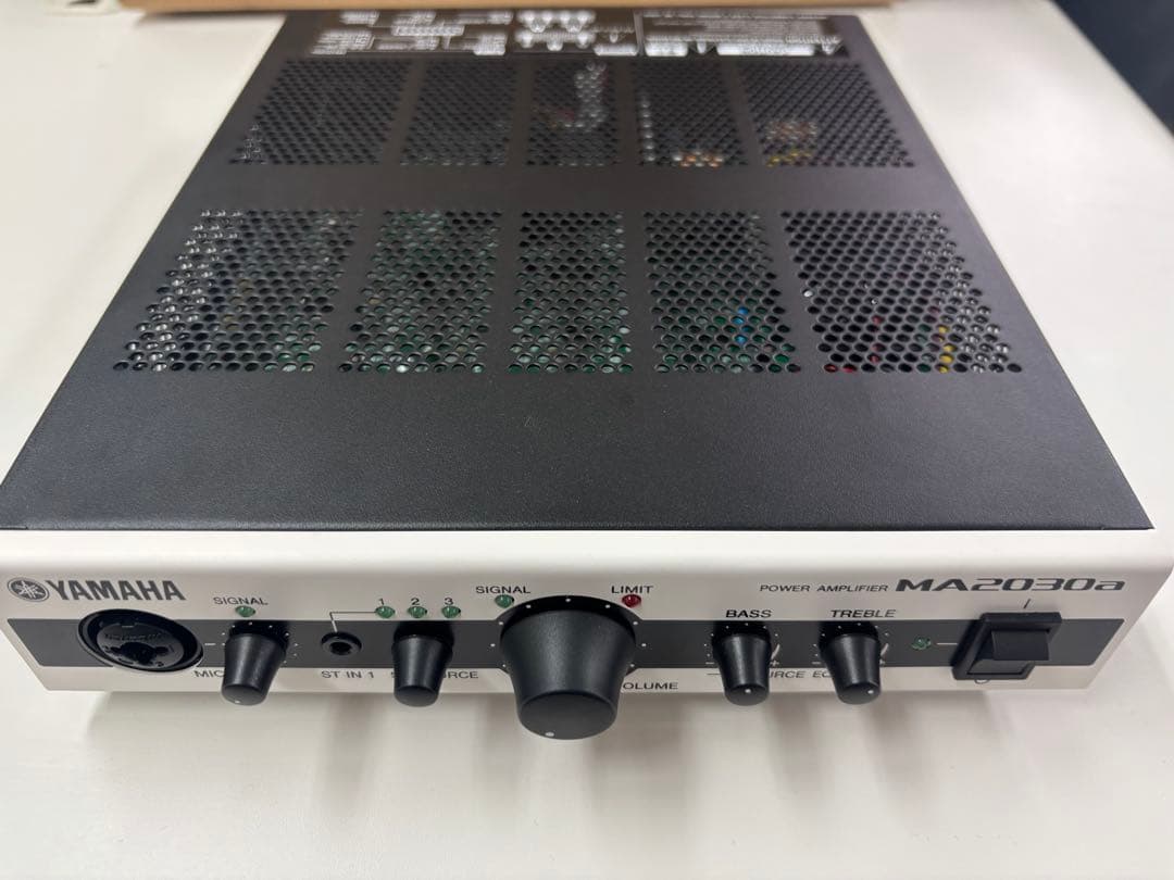 YAMAHA MA2030a パワーアンプ