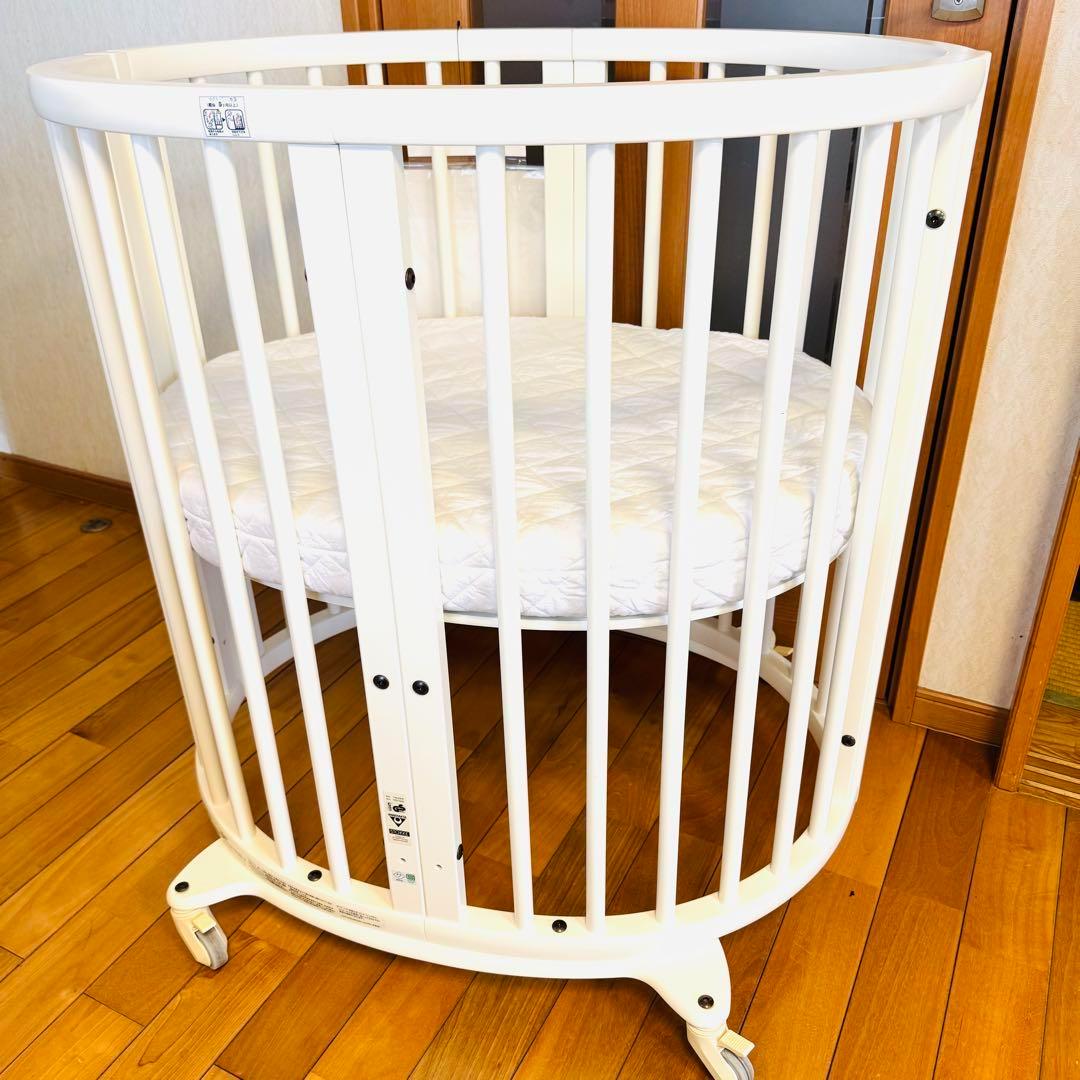 【極美品】スリーピーベッド　ミニベッド　マット２個　新品マット付き