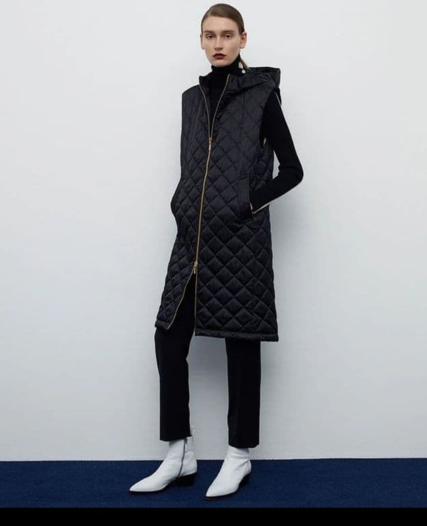 【BEIGE'ベイジ】キルティングジレ/フードつきベスト/オンワード70400円