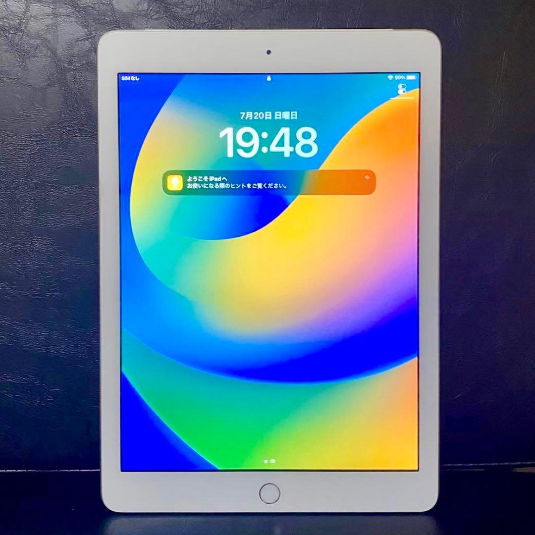 iPad 第5世代 128GB シルバー ケースとタッチペンセット【動作良好】