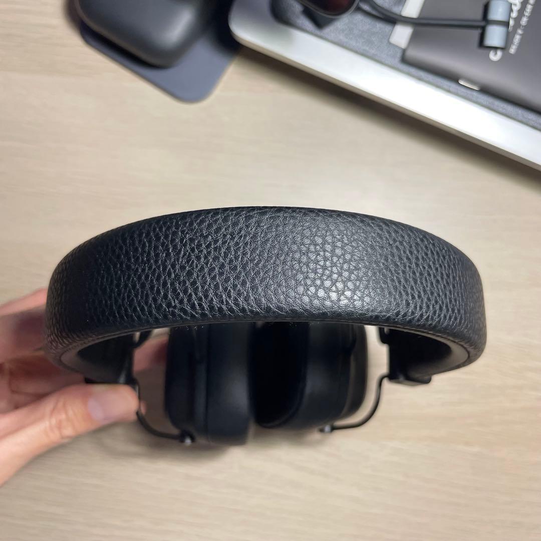 Marshall Major V ブラックワイヤレスヘッドホン