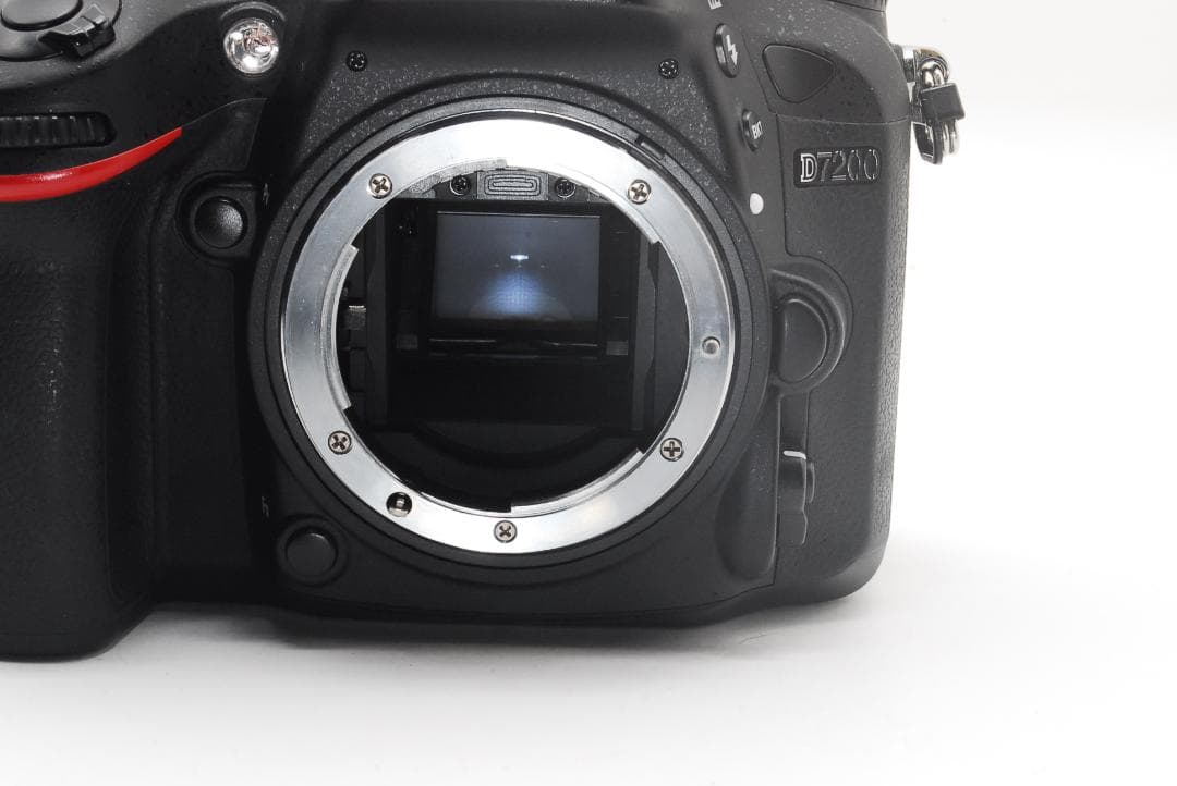 Nikon D7200＋18-200mm VR 【高性能×高倍率ズーム！】