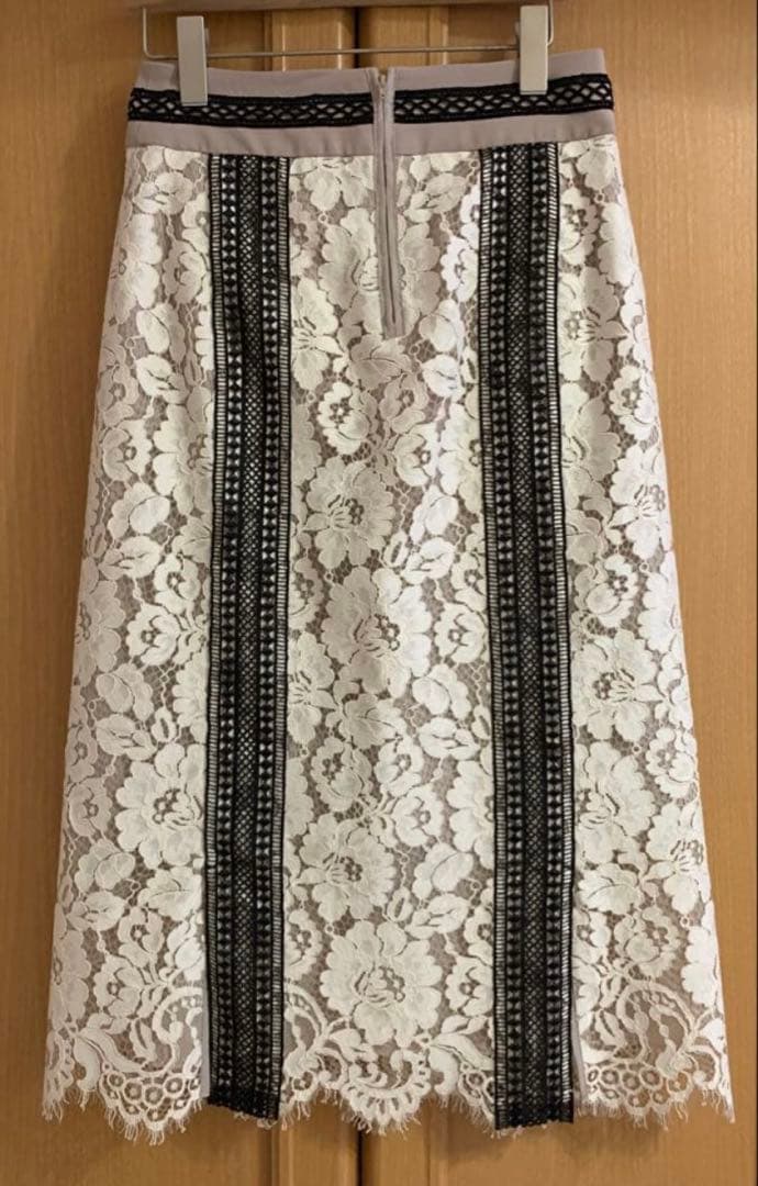 ADORE アドーア　フラワーコードレーススカート 総レース　36