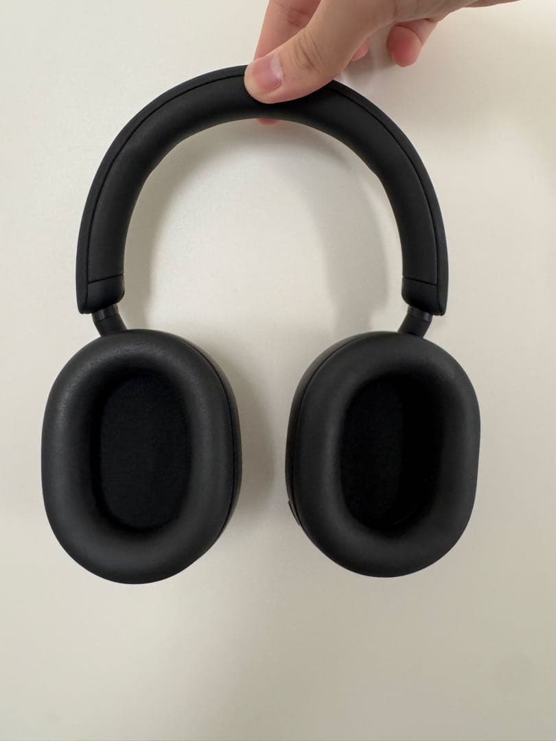 SONY WH-1000XM5 ブラック　【美品・付属品完備】