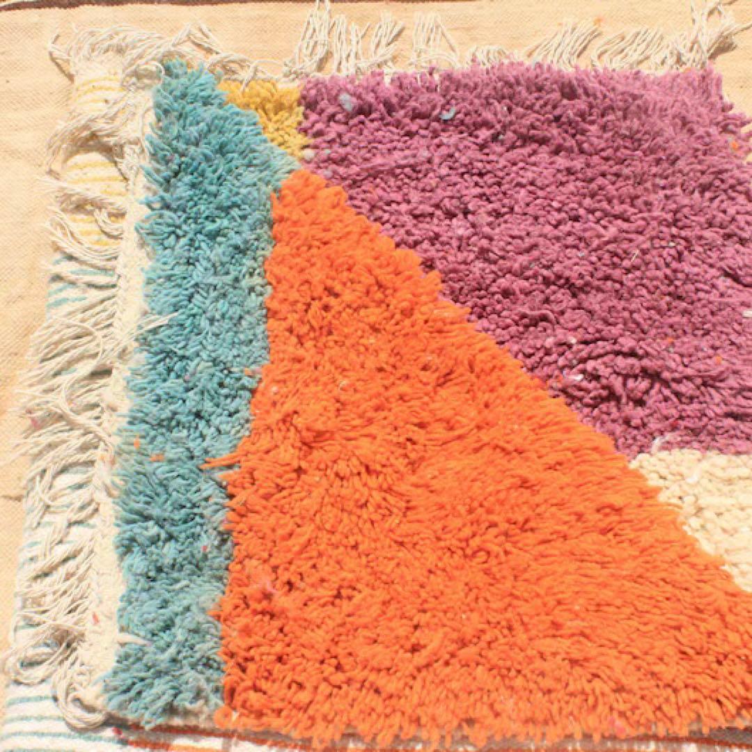 【売り切りセール】ハンドメイド カラフル モロッカンラグ 150 x 100cm