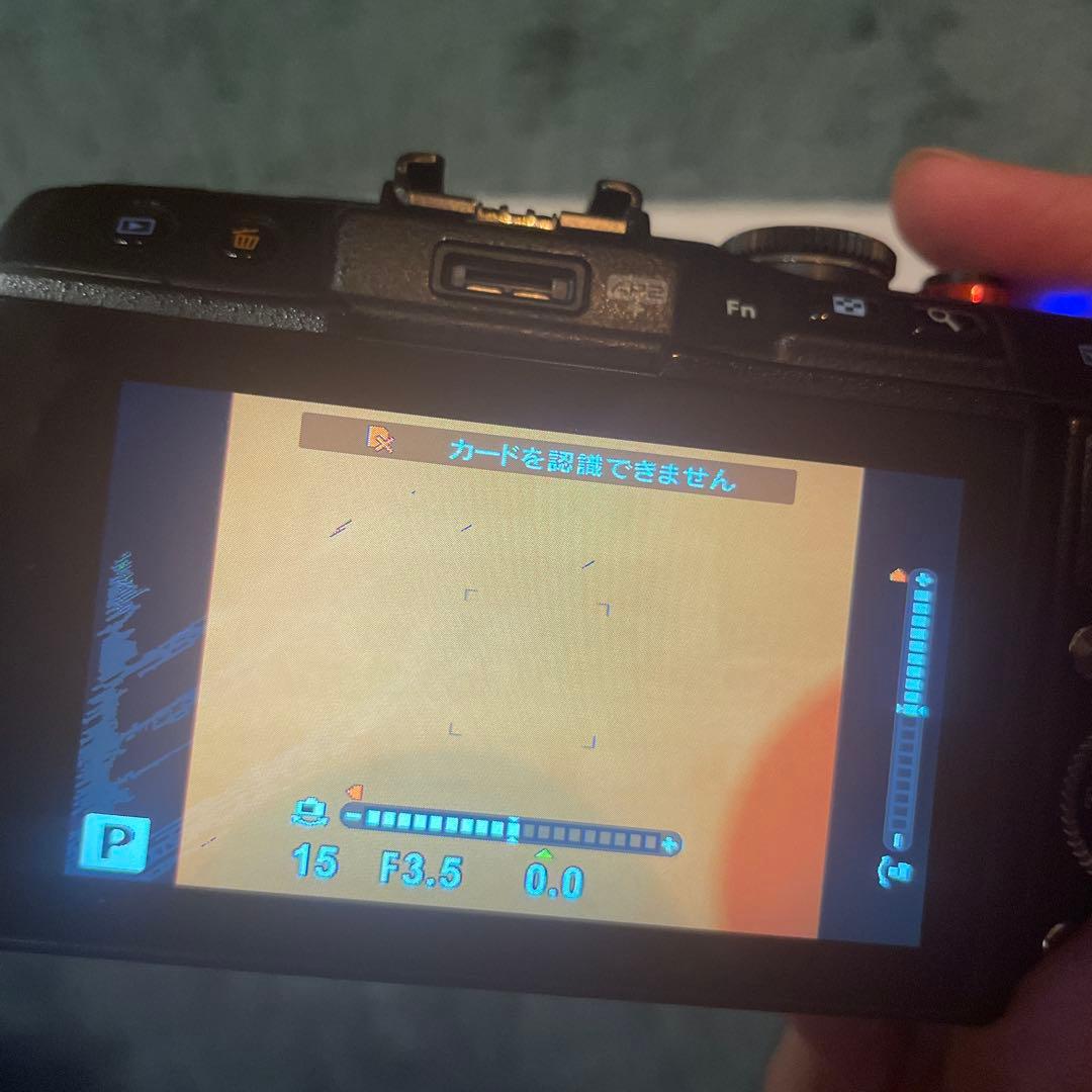 値下げしました！OLYMPUS E-PL6 ミラーレスカメラ