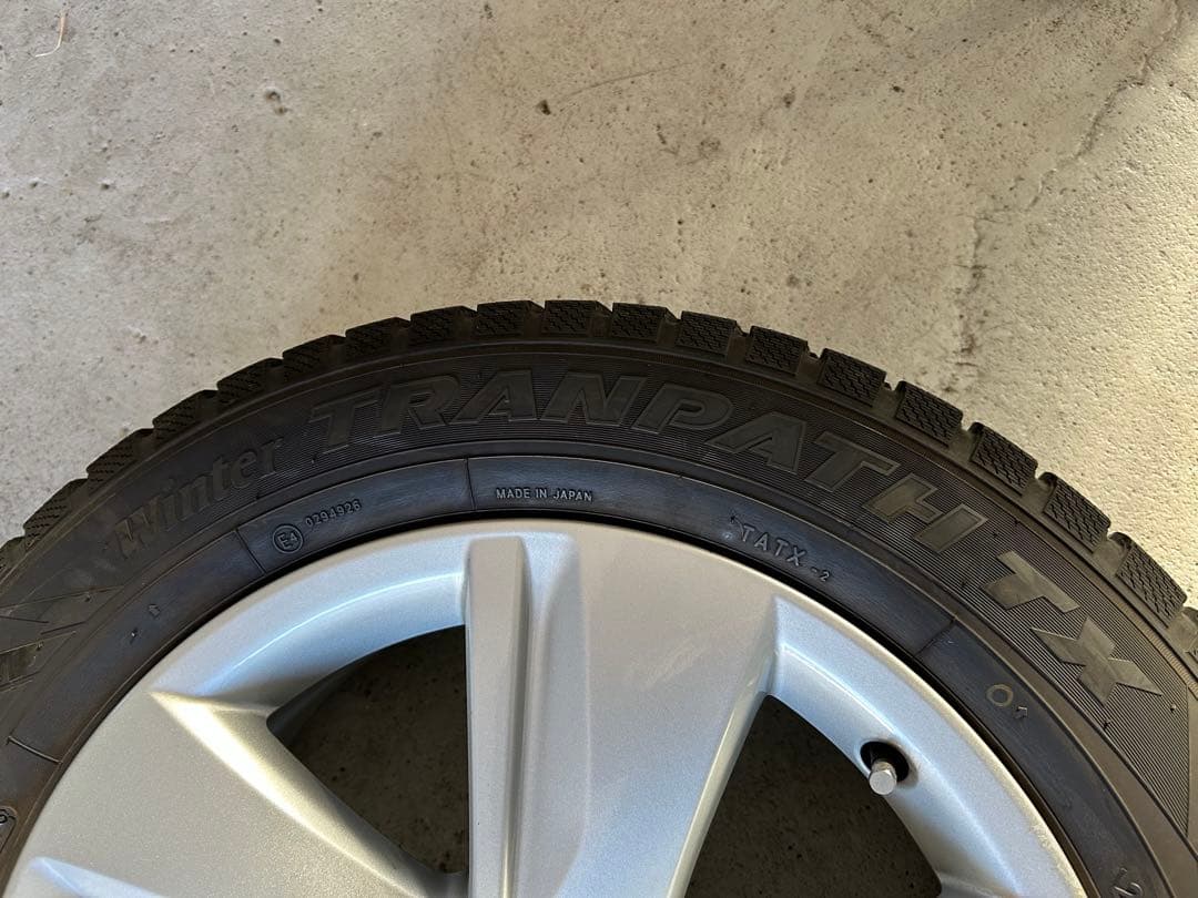 CAR.SHOP　215/60r17