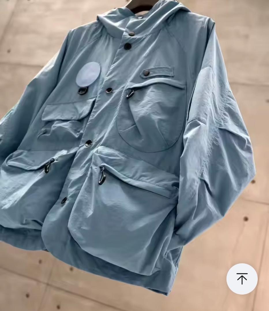 水色 フード付き マウンテンパーカー