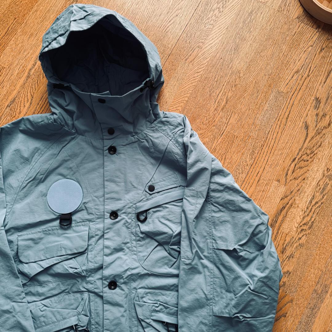 水色 フード付き マウンテンパーカー