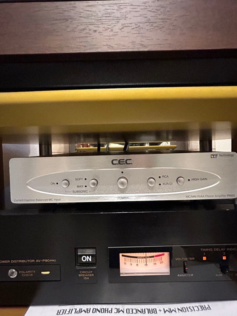 LUXMAN ラックスマン　P-700u ヘッドホンアンプ