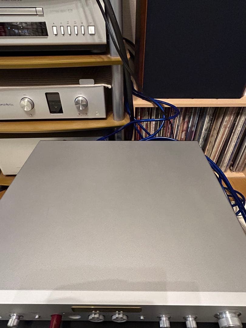 LUXMAN ラックスマン　P-700u ヘッドホンアンプ