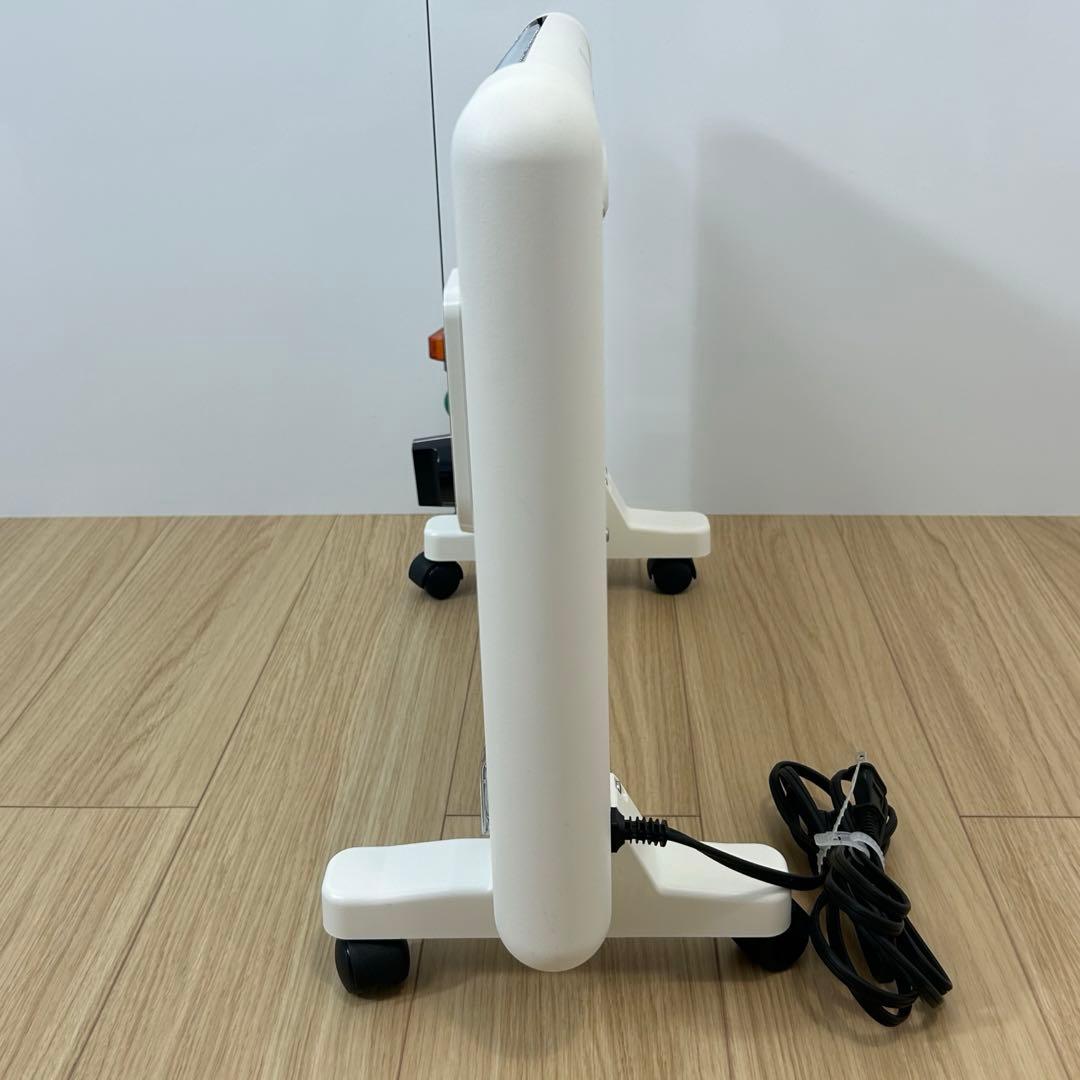 2022年製　サンラメラ 062型 3段切替 600W型　ホワイト