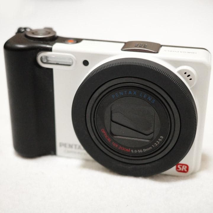 ペンタックス Optio RZ10 ホワイト コンパクトデジタルカメラ 元箱付き