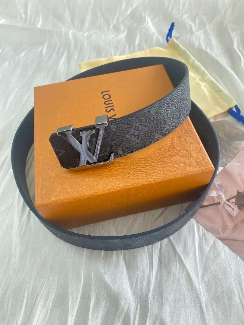 早い者勝ち！レディース レザーベルト グレー