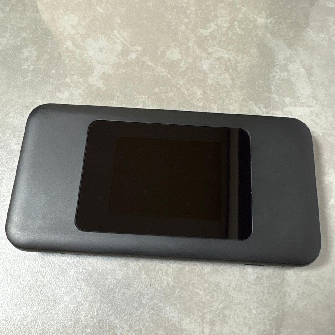 SPEED WiFi DOCK 5G 01 ブラック　ポケットWiFi ドック付