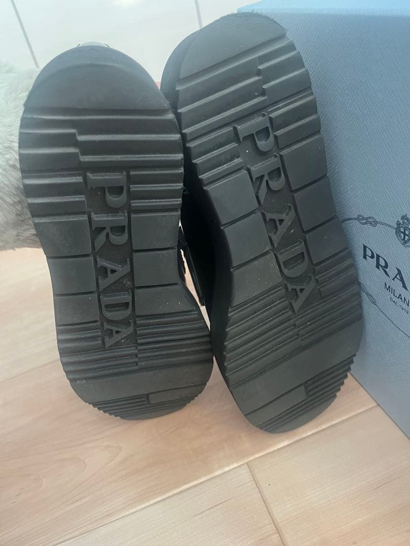 ⭐️美品⭐️PRADA エナメル 黒 36サイズ