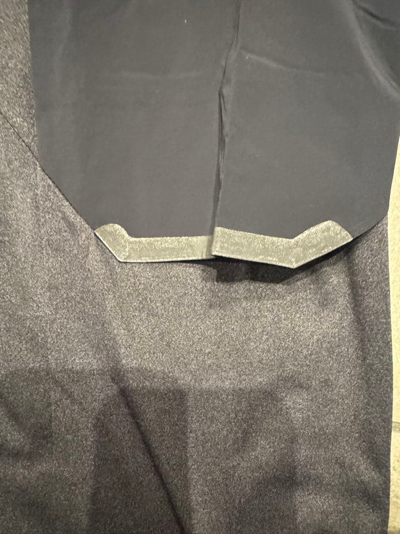 新品未使用タグ付きOn オン　ランニングパンツXS（日本サイズS）