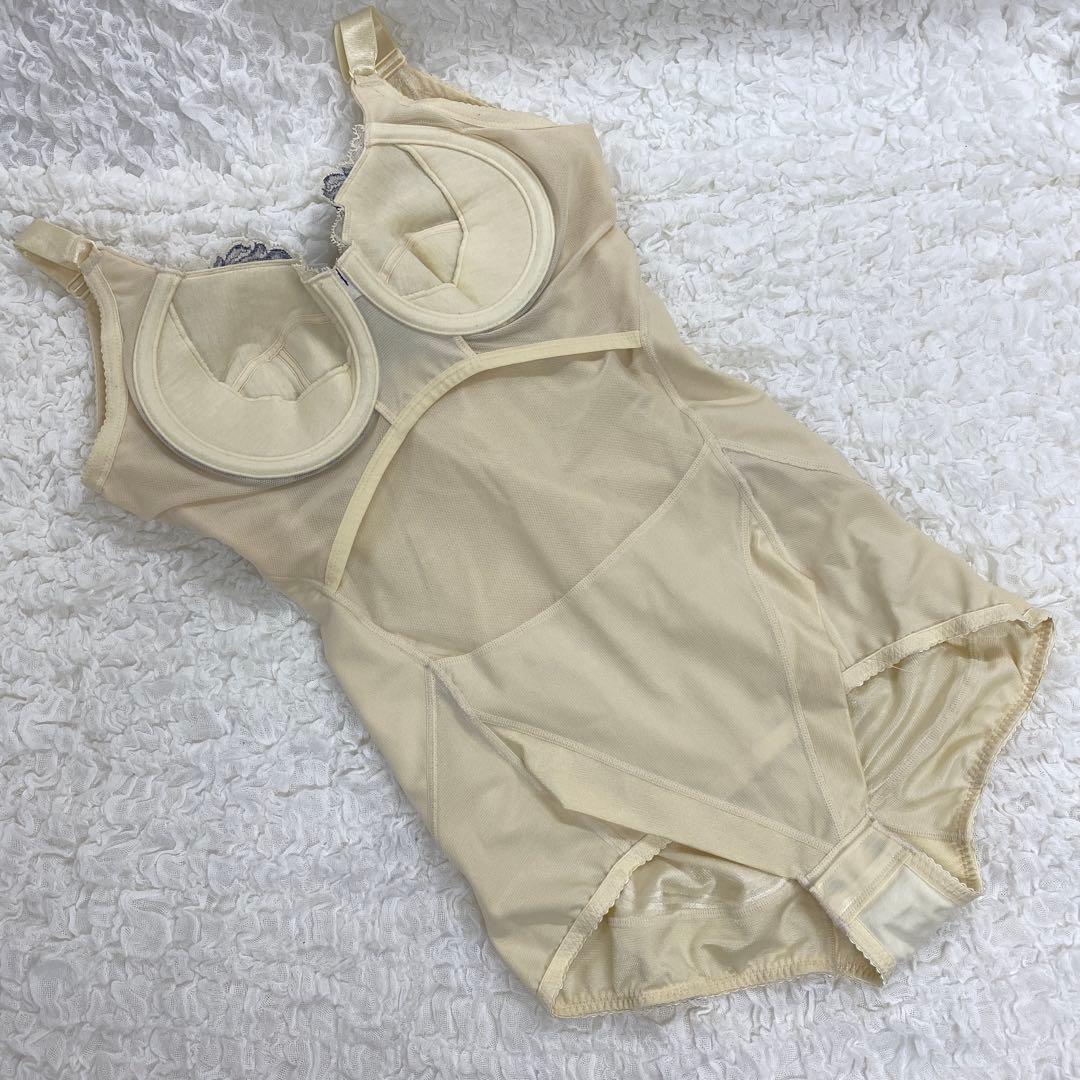 マルコ 補正下着 ボディスーツ B80LL カーヴィシャス イアクリーム 限定色