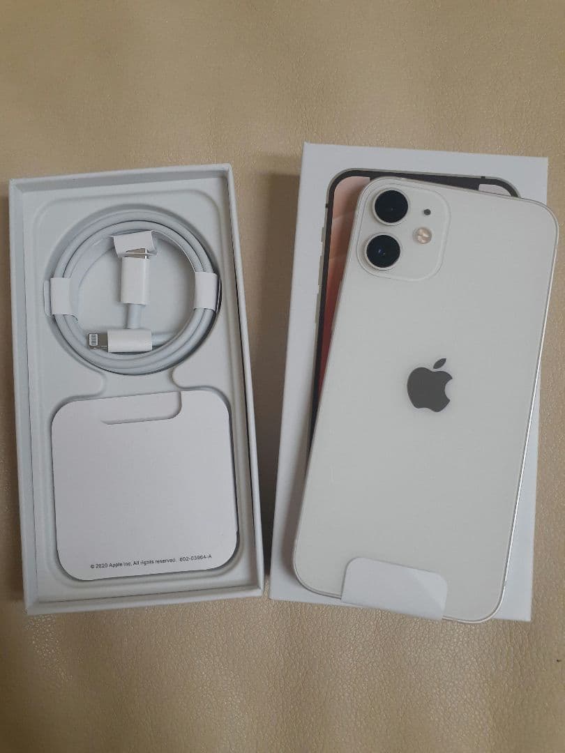 「未使用」iPhone12 mini 256gb simフリー　ホワイト