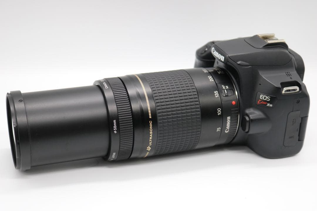 美品ですが少し訳あり 【Canon EOS Kiss X10 ダブルレンズ】