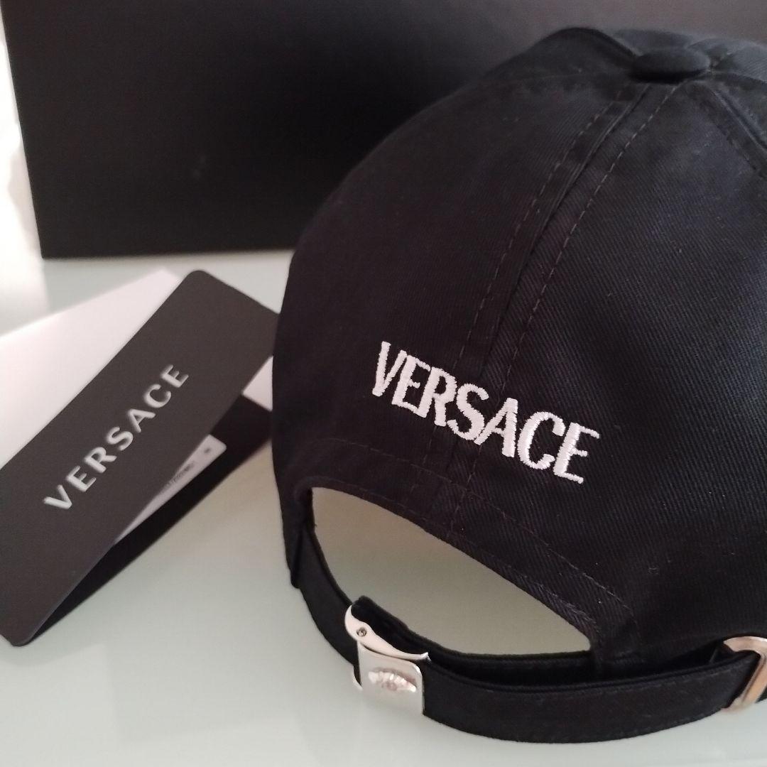 VERSACE ブラックキャップ
