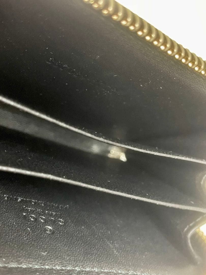 美品！GUCCIグッチ ディアマンテ スタッズ ラウンドファスナー ケース