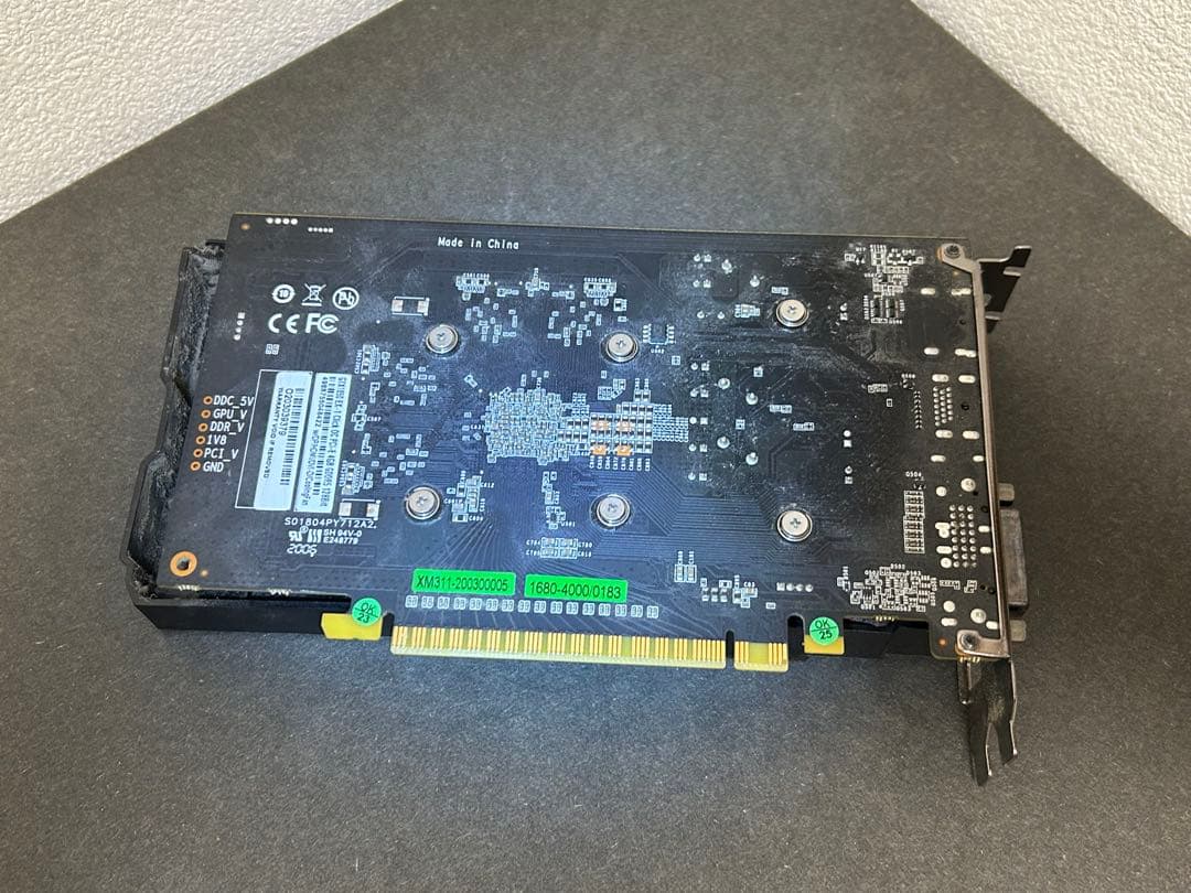 玄人志向グラフィックボードGTX 1650