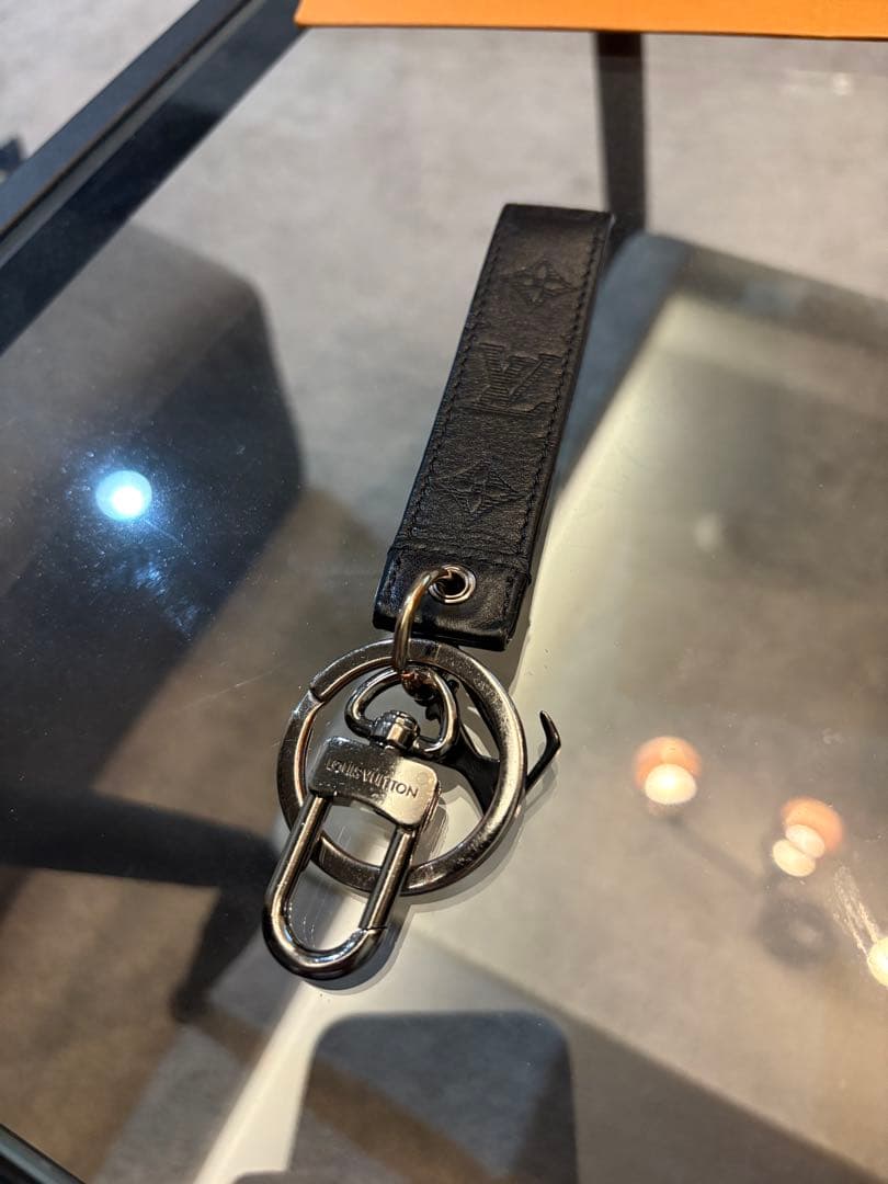 LOUIS VUITTONキーホルダー　M68675 ポルトクレ ドラゴンヌ