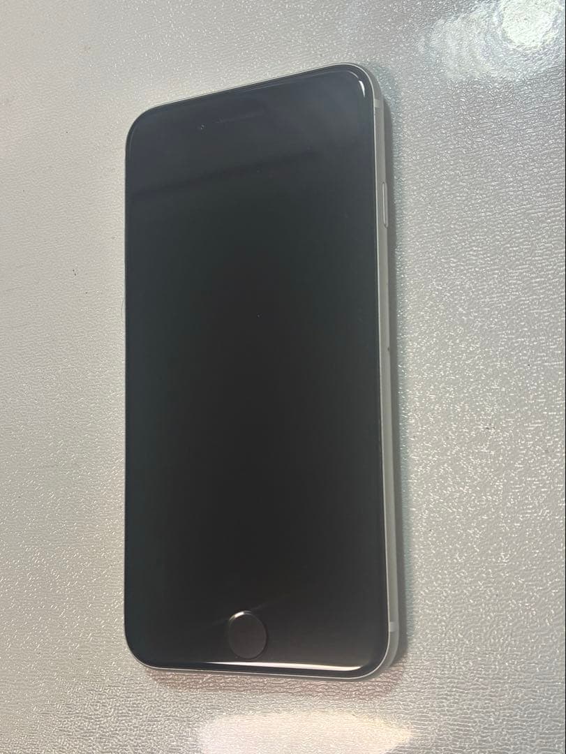 Apple iPhone SE 第2世代(SE2)