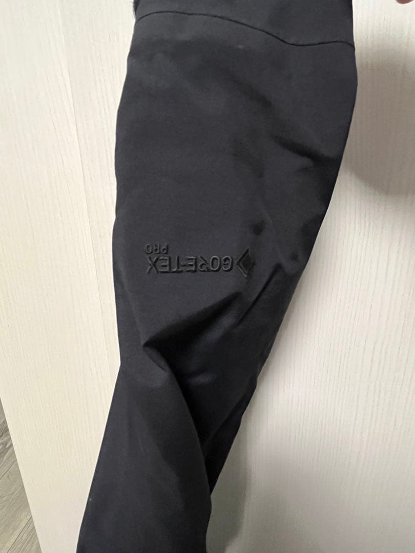 GOLDWIN ARRIS PRO JACKET G00302PブラックMサイズ