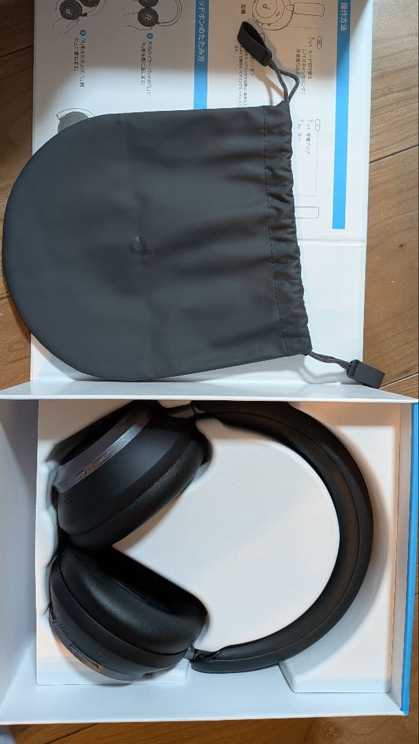 ヘッドホン ANKER space one pro