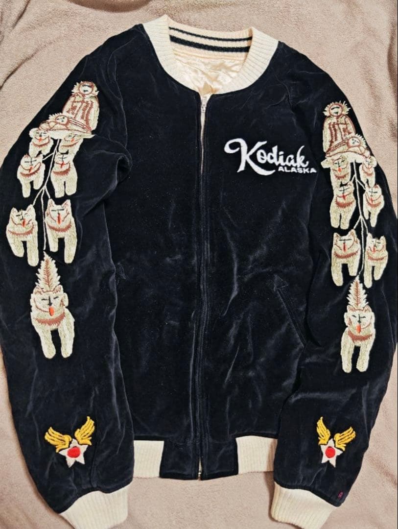 AVIREX USA 日本限定　スカジャン　２面用　コディアック　別珍　レーヨン