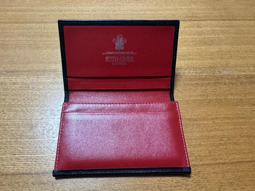 [美品] ETTINGER 名刺入れ カードケース ブラック／レッド