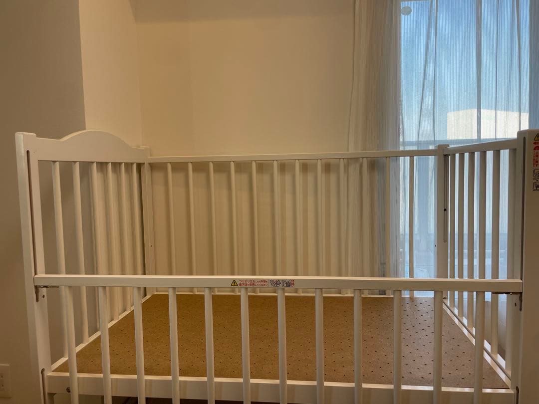 日本製 ベビーベッド ハイタイプ ツースライドベッド 木製　キャスター付き