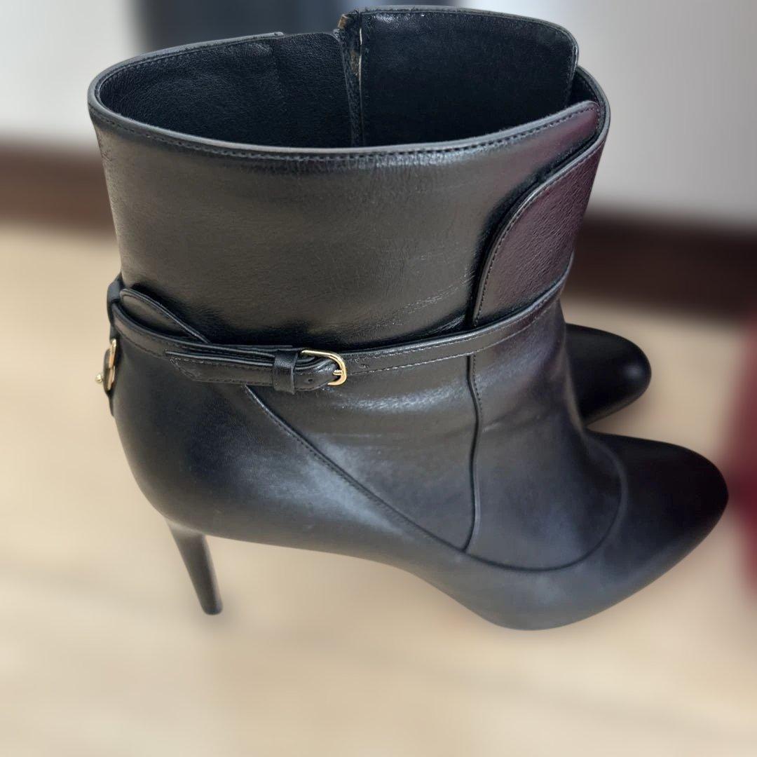 L*a様 Salvatore Ferragamo ブラックヒールブーツ 37.5