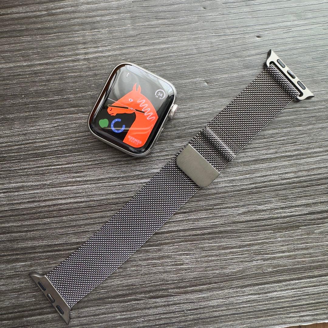 2689 極美品　Apple Watch エルメス　シリーズ4 シルバーモデル