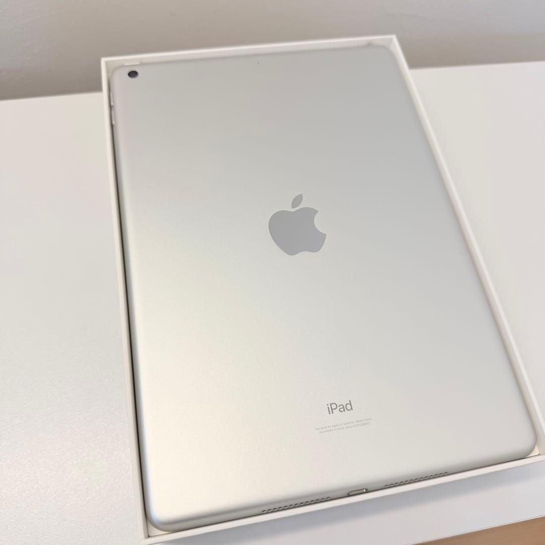 美品＊付属品未使用＊iPad Wi-Fi 64GB - シルバー　第9世代