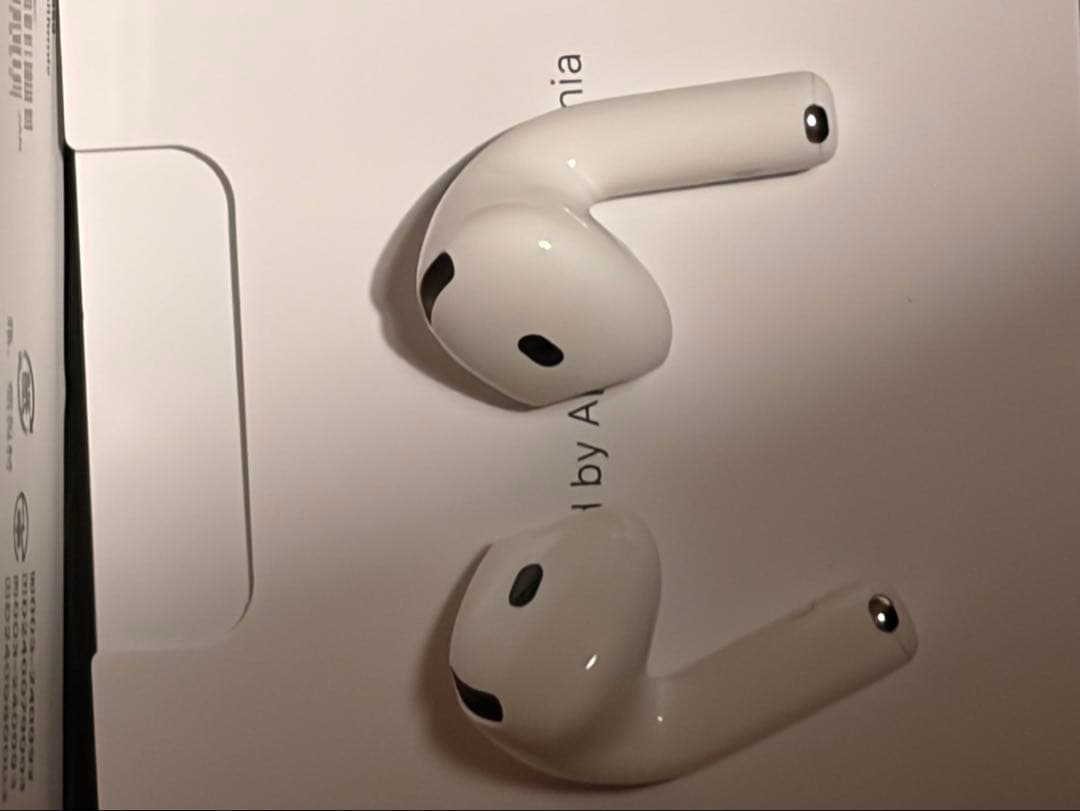 Apple AirPods ホワイト 本体
