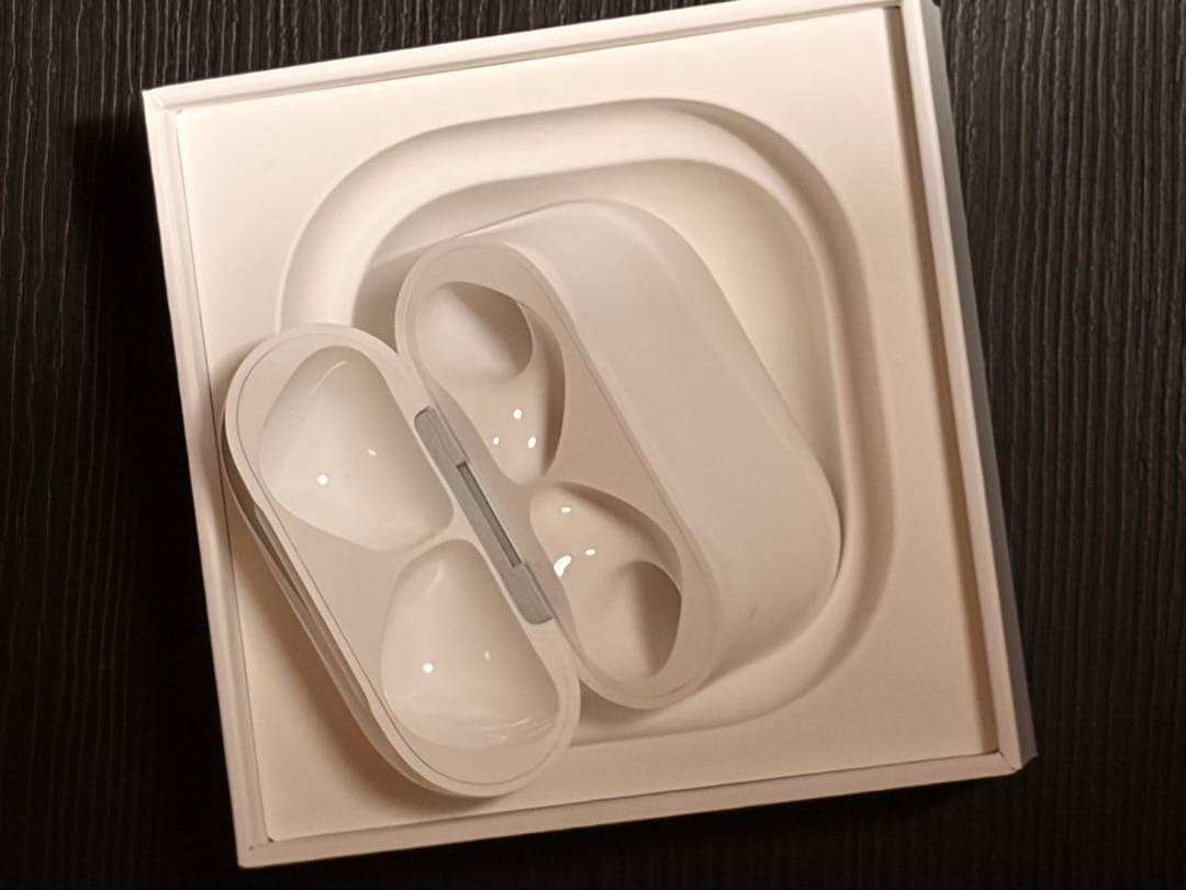 Apple AirPods ホワイト 本体