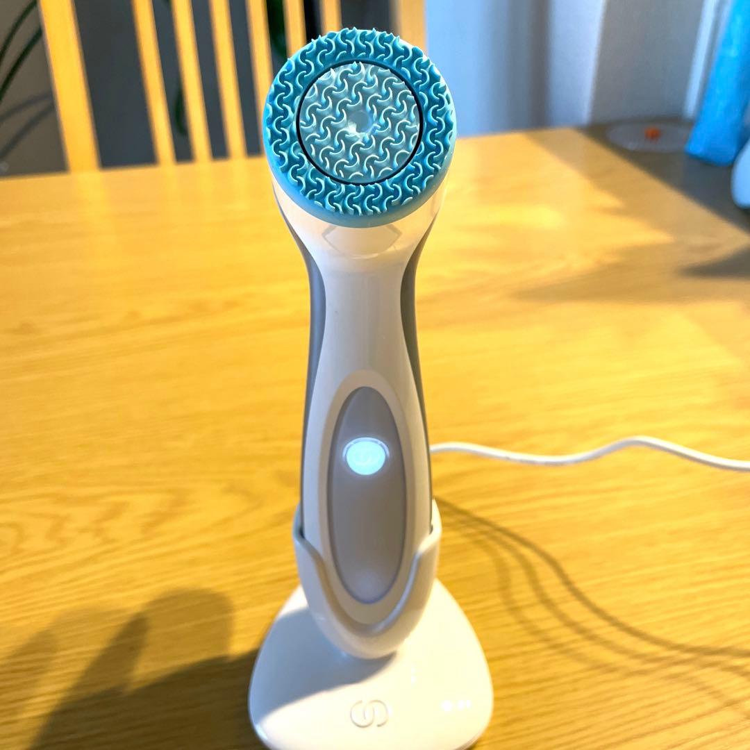 ニュースキン ルミスパ 美顔器 ホワイト/ブルー 充電式