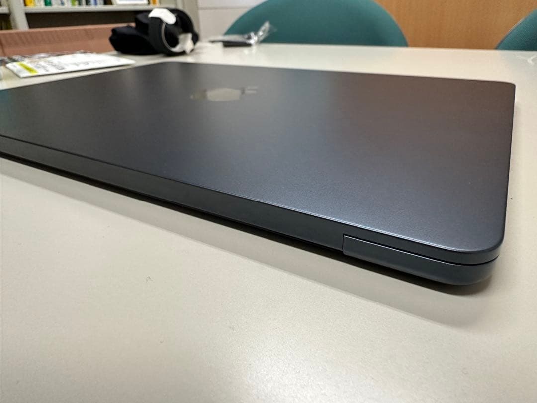 スペースグレー MacBook本体 日本語キーボード