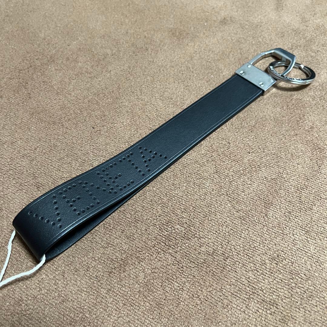 大*輝様 【新品未使用】Bottega Veneta パンチングロゴ 革製レザー