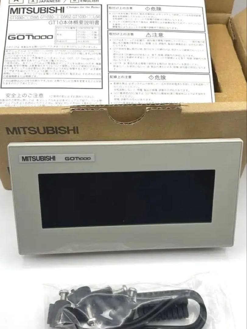 【未使用品】三菱電機 タッチパネル液晶 GT1030-HWDW2