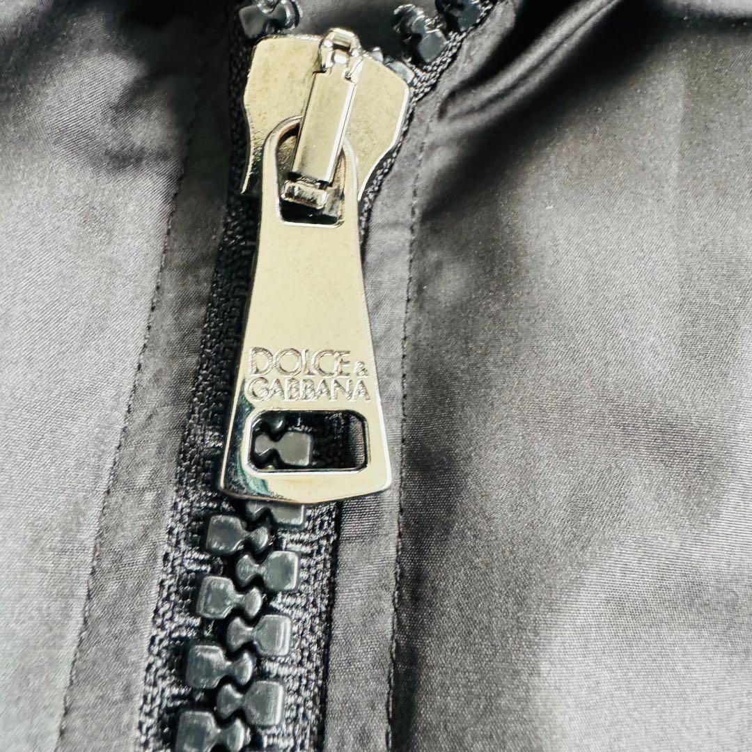 美品　ドルチェ&ガッパダーナ　メタルプレートロゴ　ナイロンジャケット　46